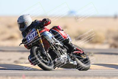 media/Dec-07-2025-CVMA (Sun) [[3e7d2de5dc]]/Race 11-Formula 2-CVMA Hooligans-American Thunder/